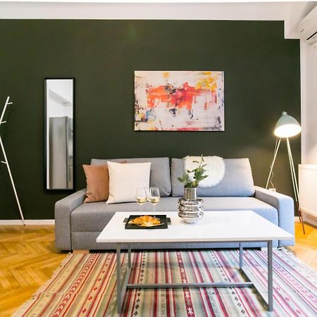 Heart Of The City - Cozy Apartments In Prime Location Bucharest Luaran gambar