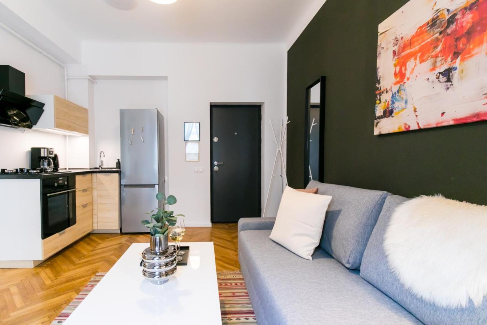 Heart Of The City - Cozy Apartments In Prime Location Bucharest Bilik gambar